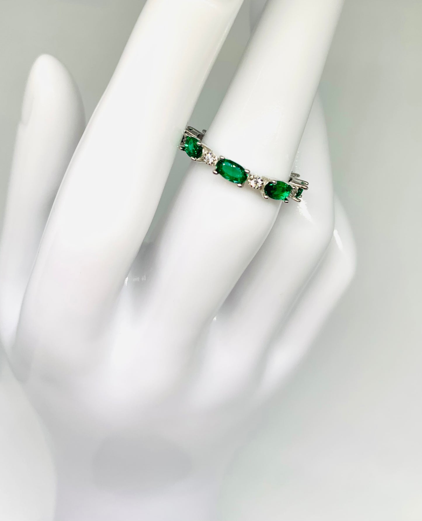 Anello Tennis Verde e Argento