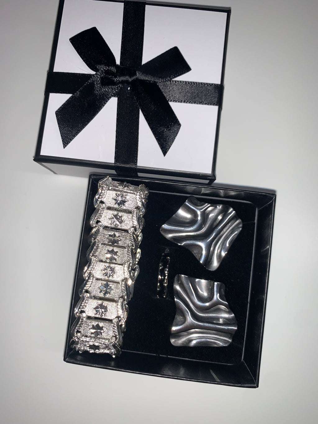 Kit Silver