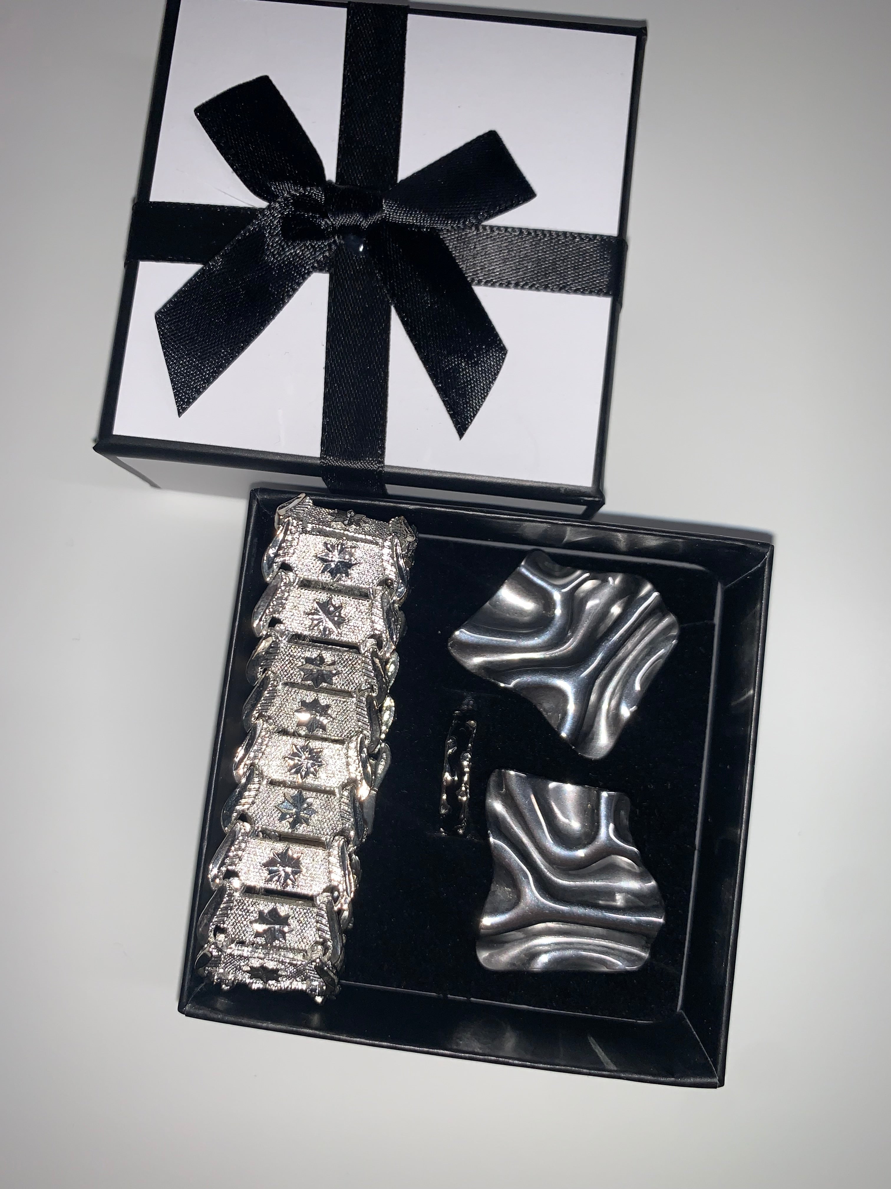 Kit Silver